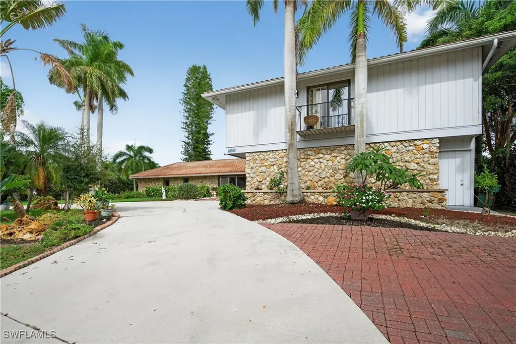 931 Scott Drive Marco Island FL 34145