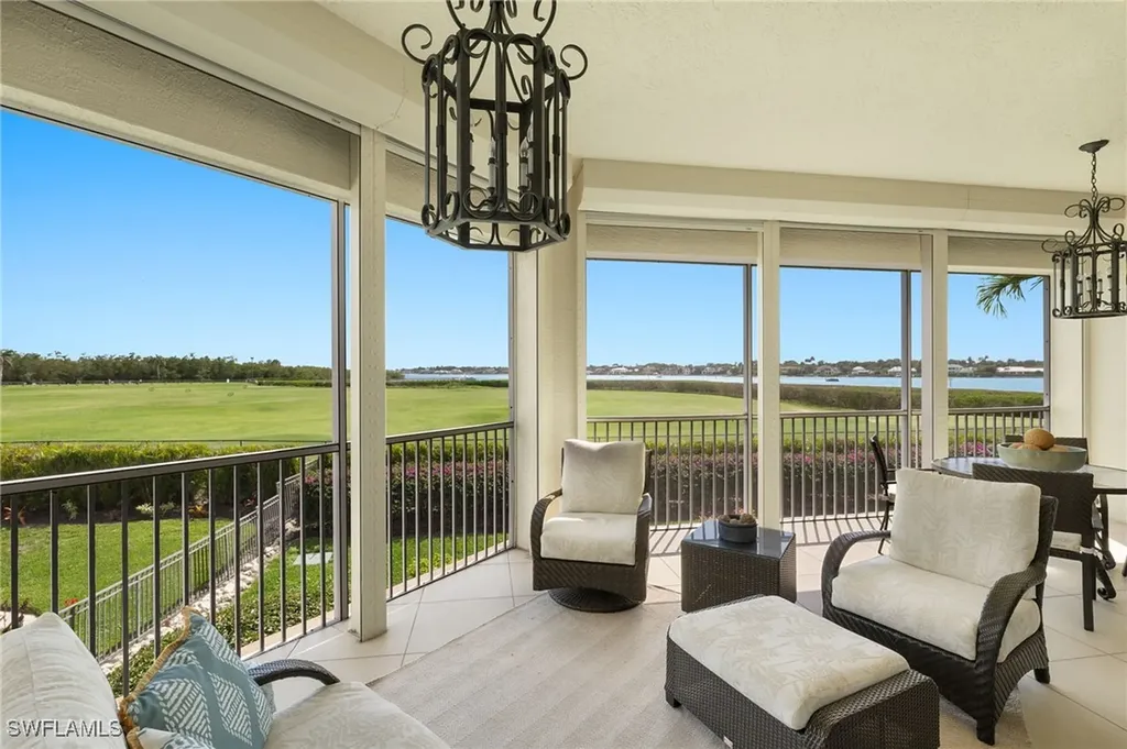 1560 Star Point Lane Naples FL 34112