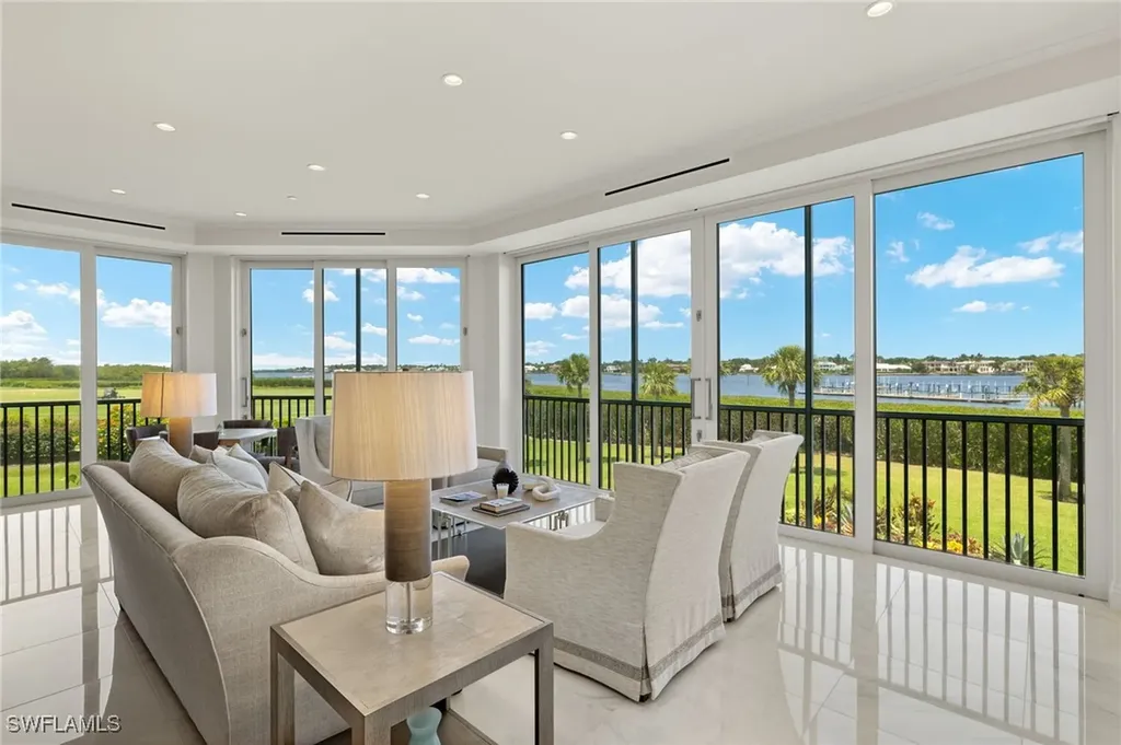 1520 Star Point Lane Naples FL 34112