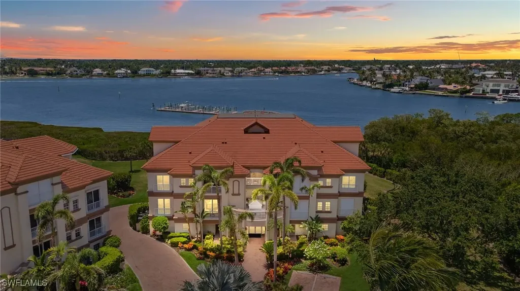 1520 Star Point Lane Naples FL 34112
