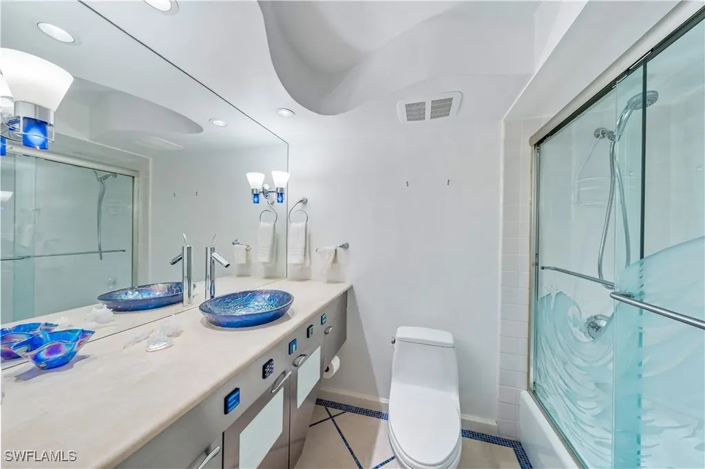 107 Clubhouse Drive Naples FL 34105