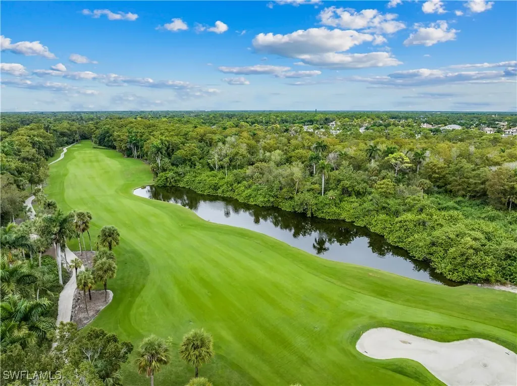 107 Clubhouse Drive Naples FL 34105