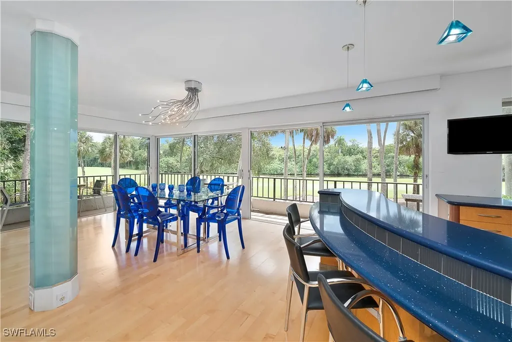 107 Clubhouse Drive Naples FL 34105