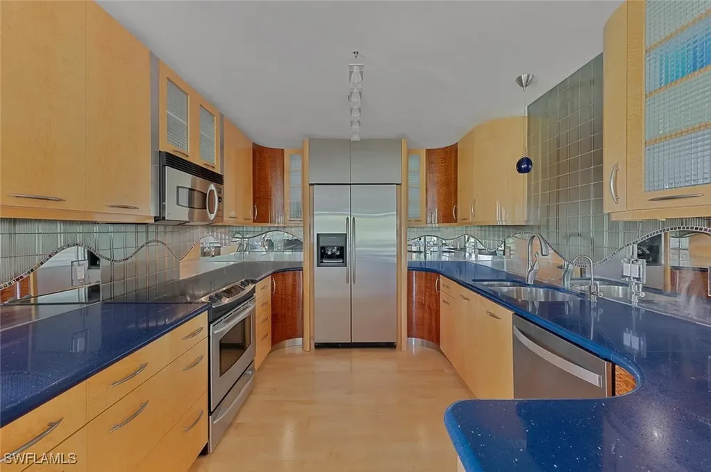 107 Clubhouse Drive Naples FL 34105