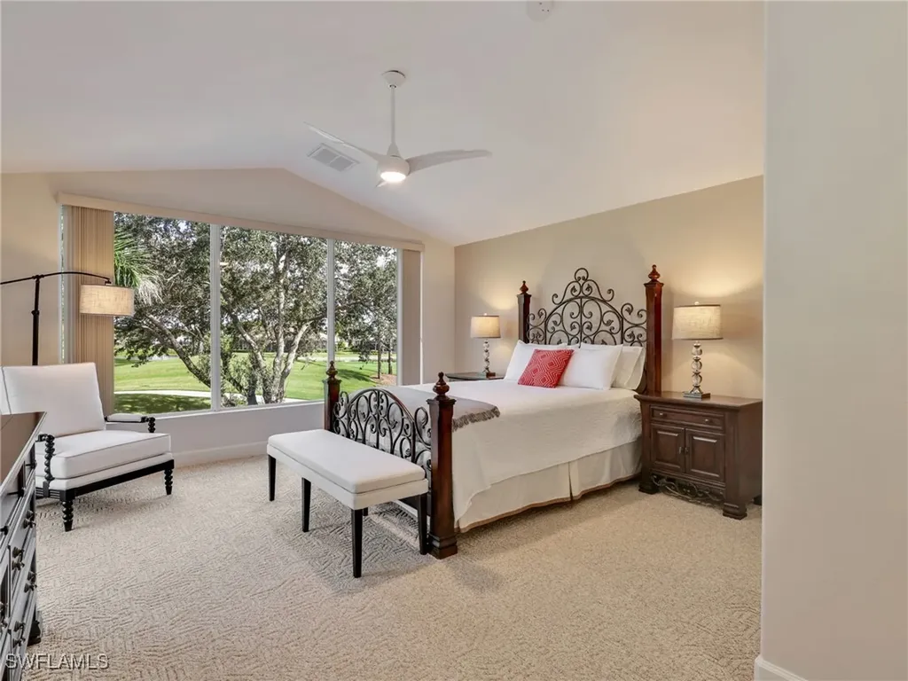 5242 Kensington High Street Naples FL 34105