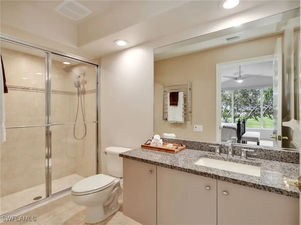 5242 Kensington High Street Naples FL 34105