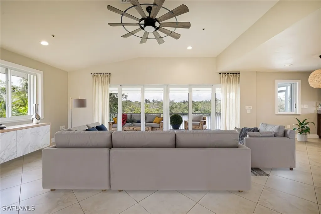 3968 Aloha Lane Bonita Springs FL 34134