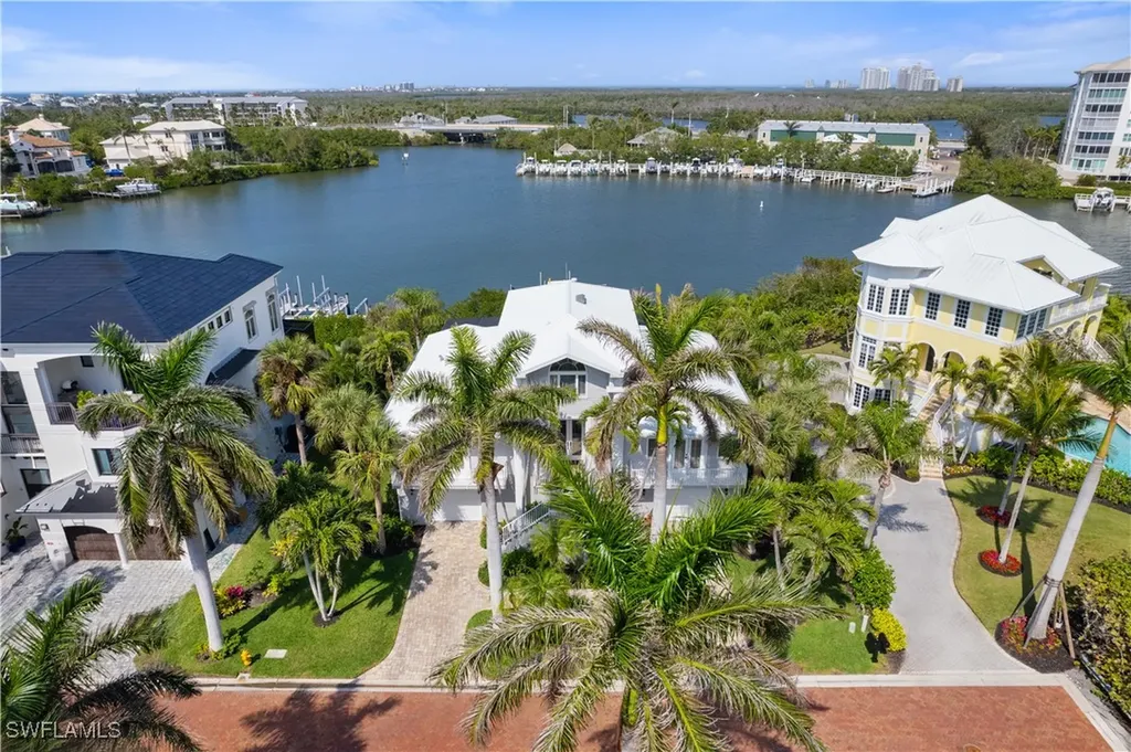 197 San Mateo Drive Bonita Springs FL 34134