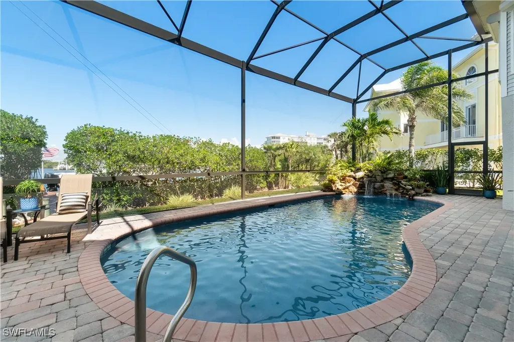 197 San Mateo Drive Bonita Springs FL 34134