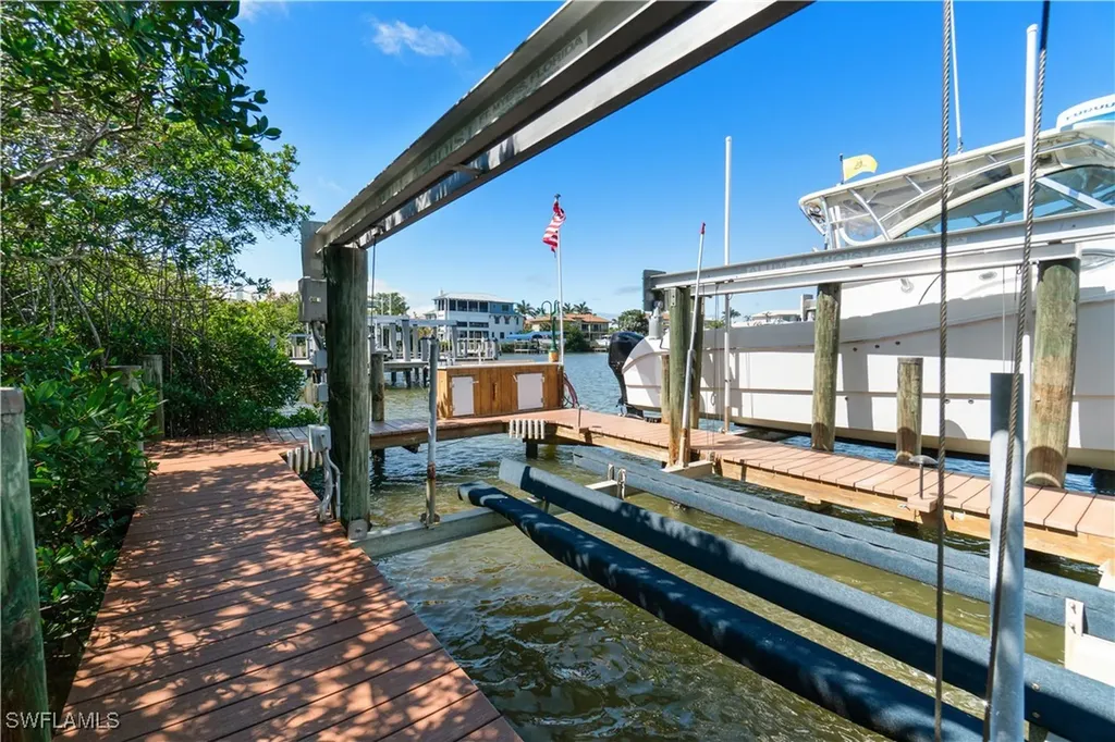 197 San Mateo Drive Bonita Springs FL 34134