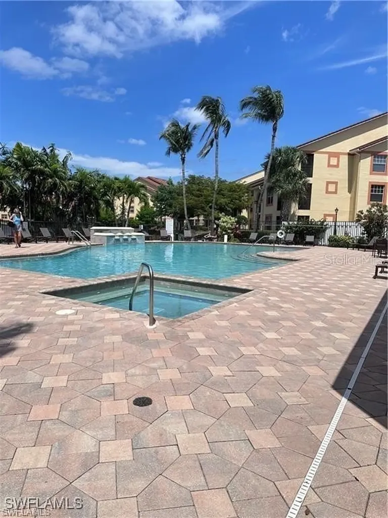 7915 Preserve Circle Naples FL 34119