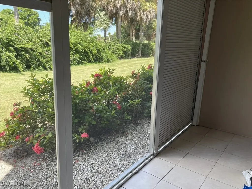 221 Cypress Way E Naples FL 34110