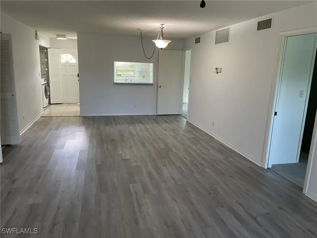 221 Cypress Way E Naples FL 34110