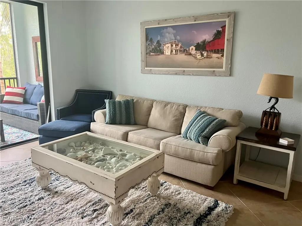 9715 Acqua Court Naples FL 34113