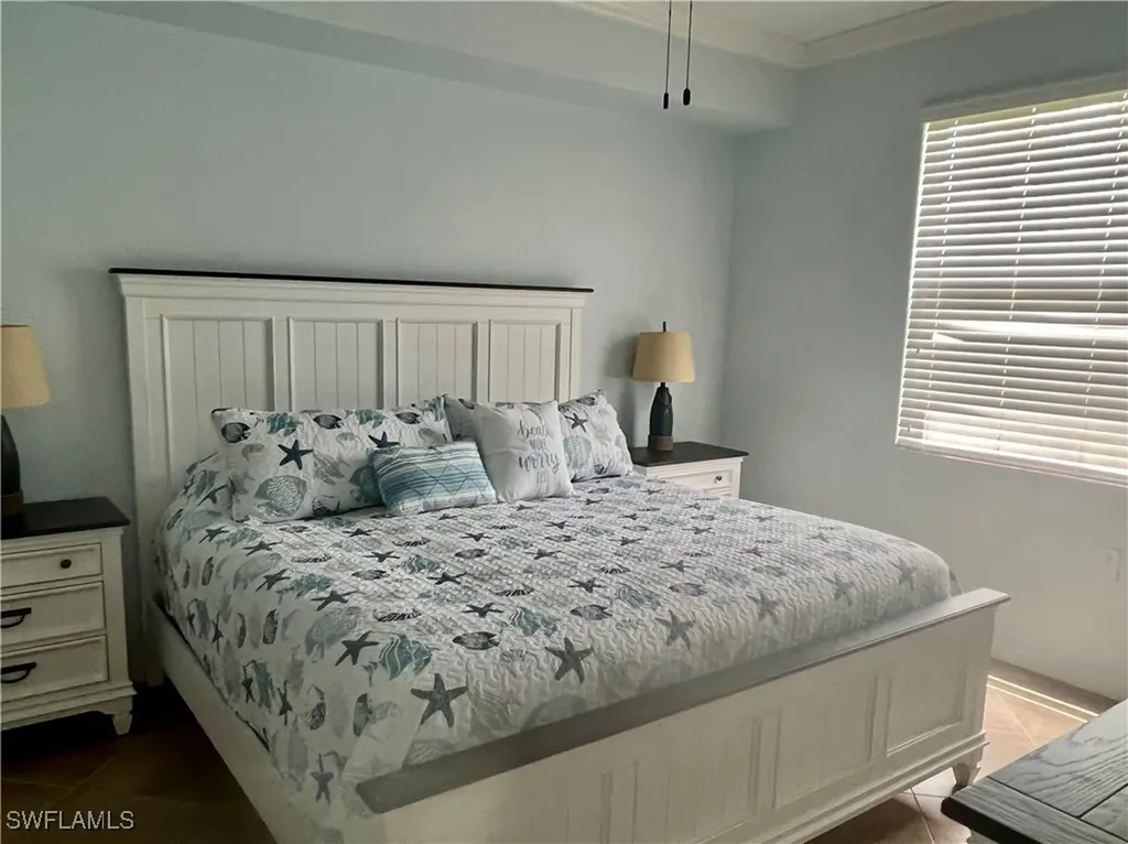 9715 Acqua Court Naples FL 34113