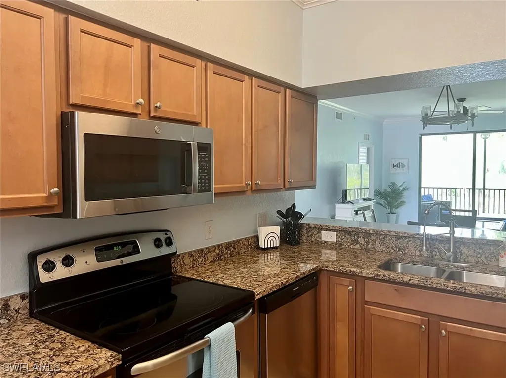 9715 Acqua Court Naples FL 34113