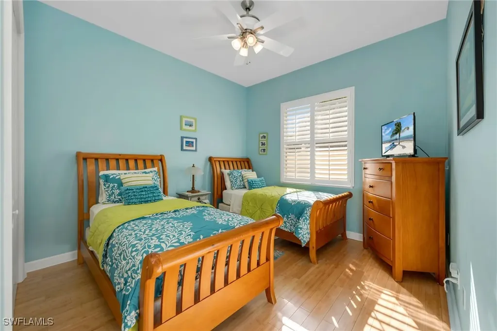 794 97th Avenue N Naples FL 34108