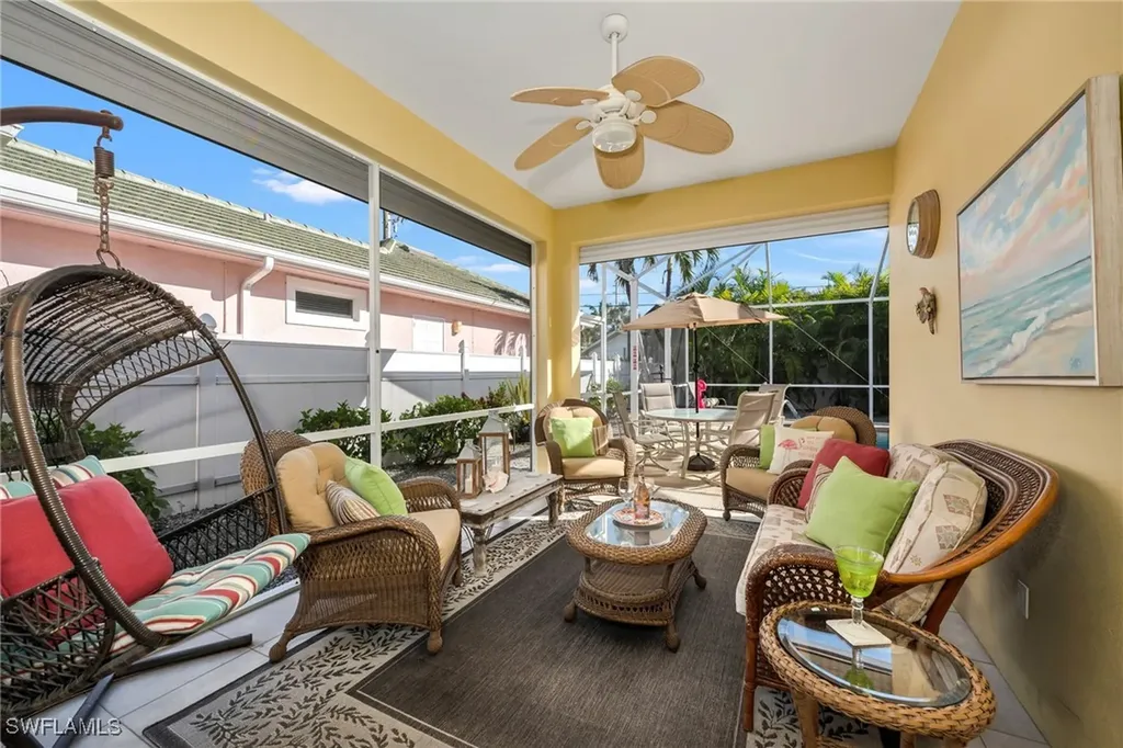 794 97th Avenue N Naples FL 34108