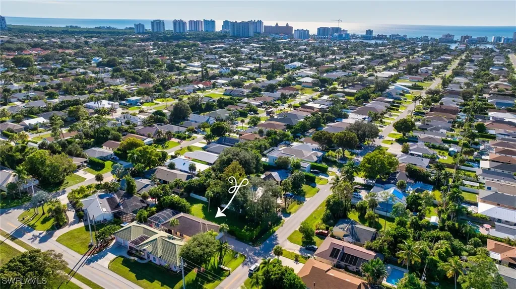 794 97th Avenue N Naples FL 34108