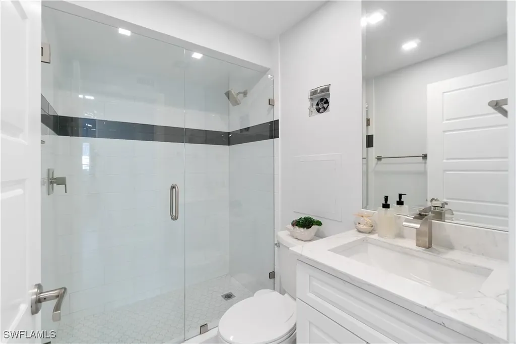 25870 Hickory Boulevard Bonita Springs FL 34134