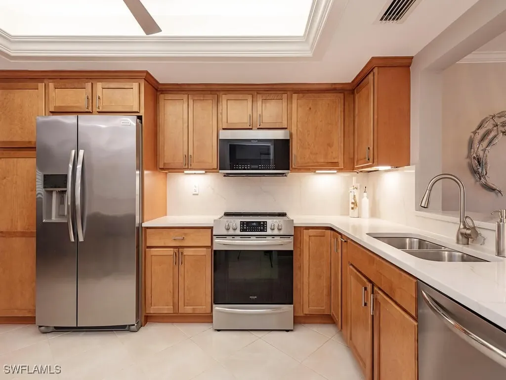 6360 Pelican Bay Boulevard Naples FL 34108