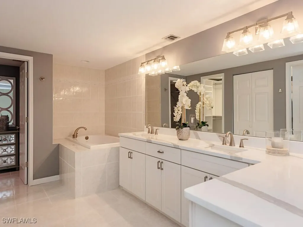 6360 Pelican Bay Boulevard Naples FL 34108