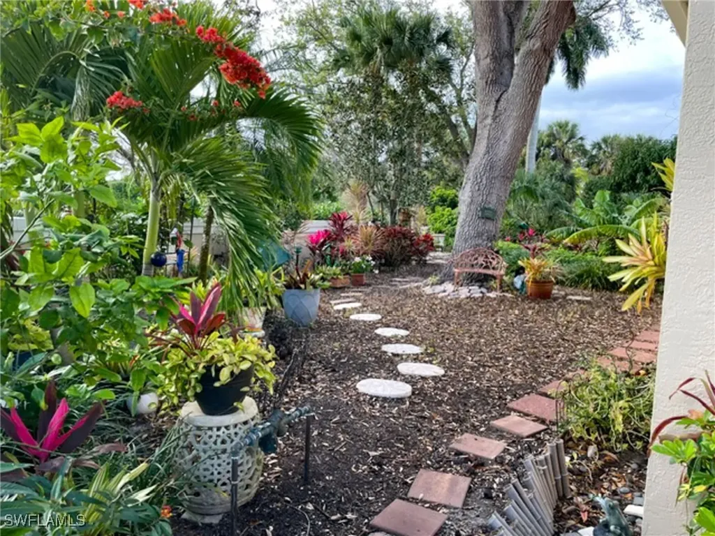 3470 Riviera Lakes Court Bonita Springs FL 34134