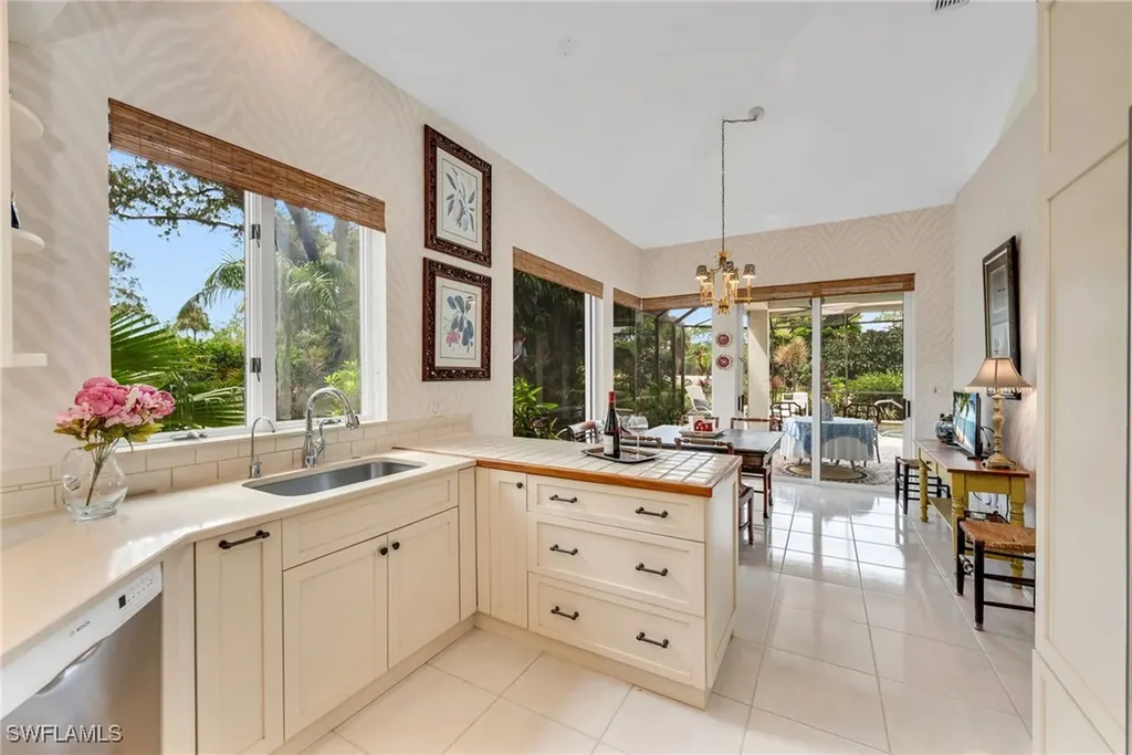 3470 Riviera Lakes Court Bonita Springs FL 34134