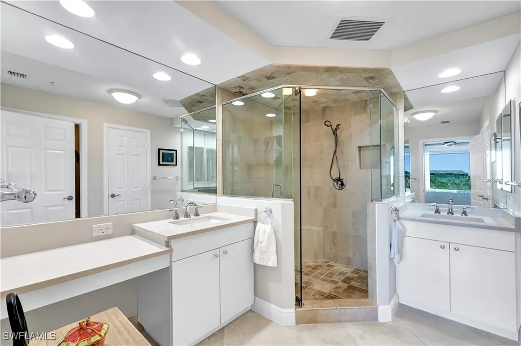 430 Cove Tower Drive Naples FL 34110