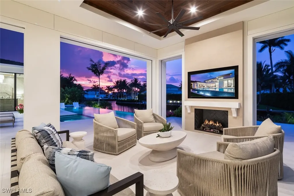 Naples FL, 625 21ST Avenue S