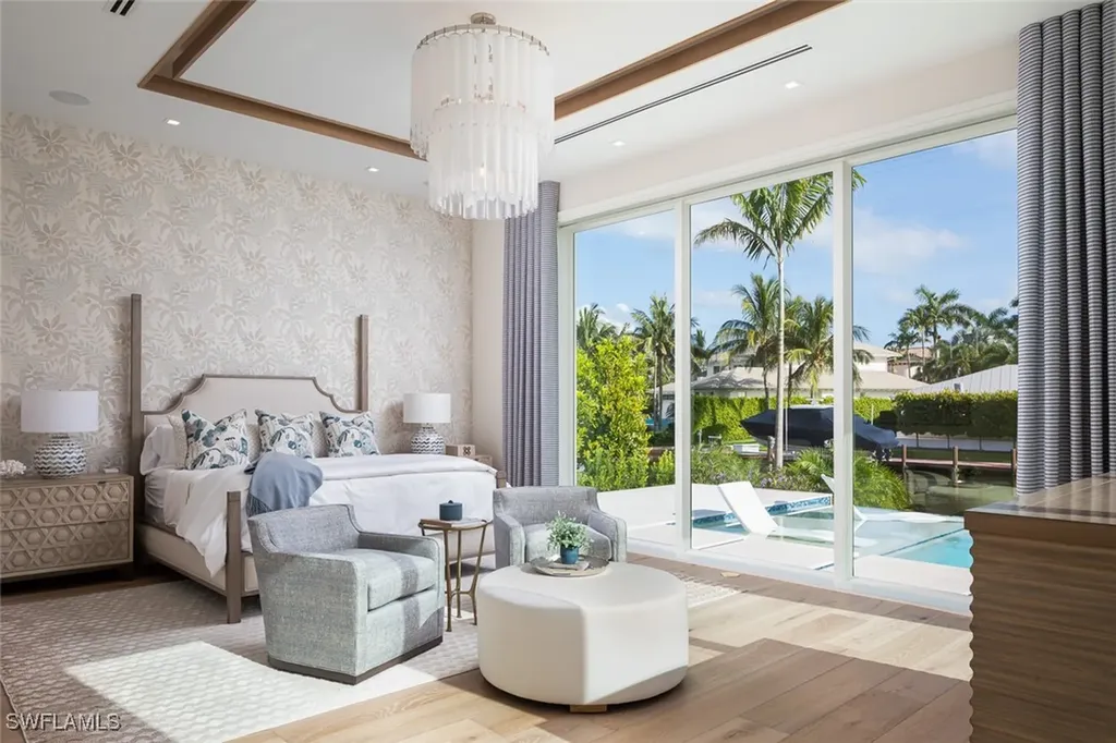 625 21st Avenue S Naples FL 34102