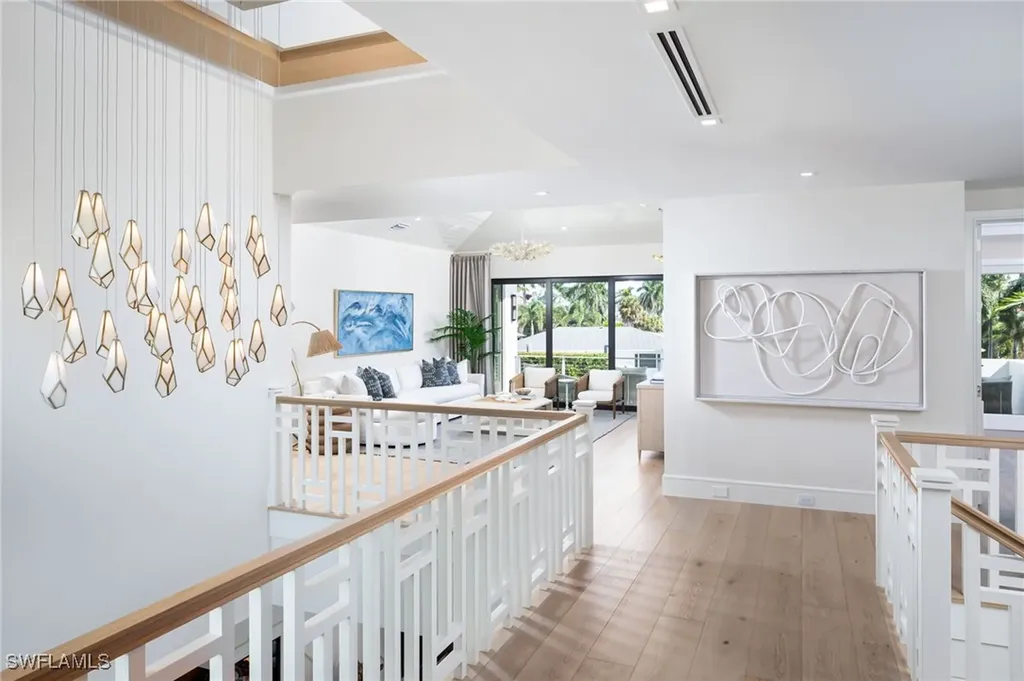 625 21st Avenue S Naples FL 34102