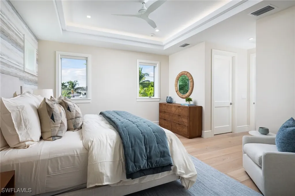 625 21st Avenue S Naples FL 34102