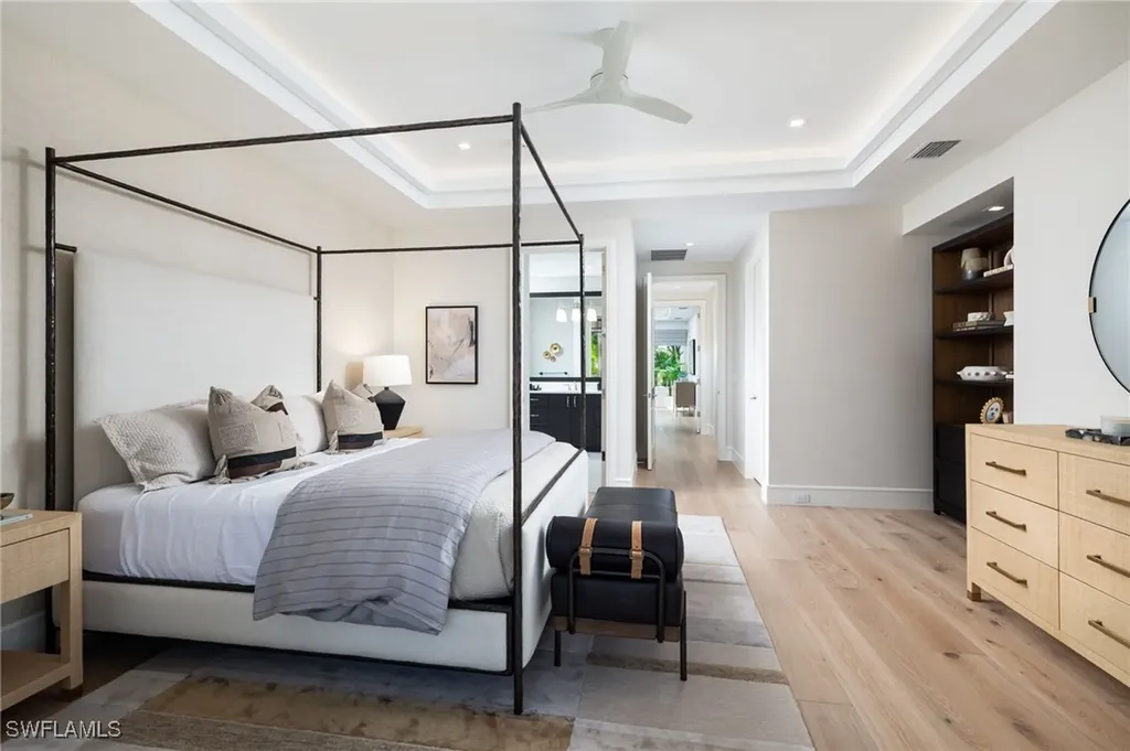 625 21st Avenue S Naples FL 34102