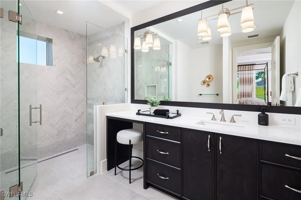 625 21st Avenue S Naples FL 34102