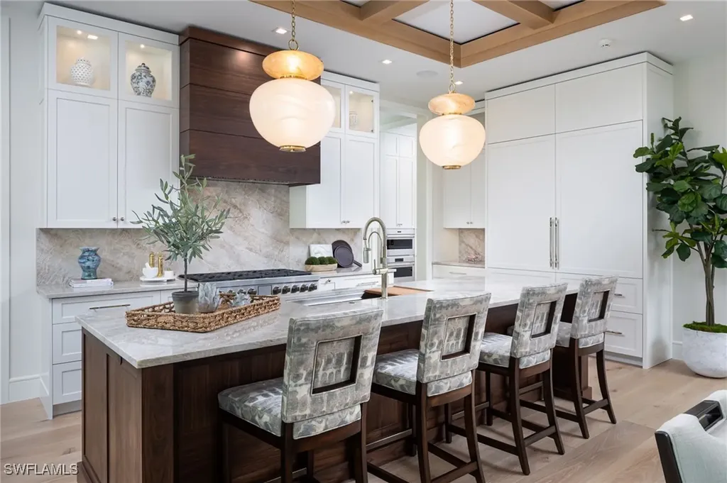 625 21st Avenue S Naples FL 34102