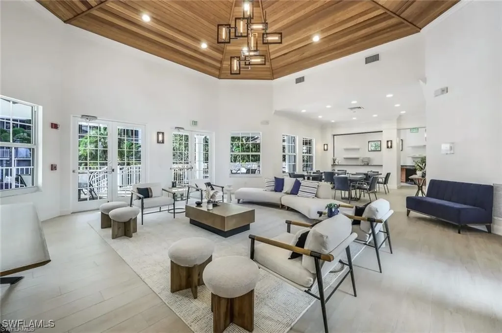 400 Flagship Drive Naples FL 34108