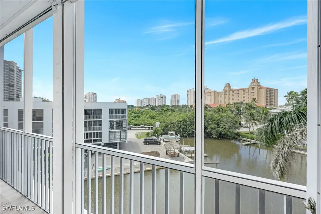 400 Flagship Drive Naples FL 34108