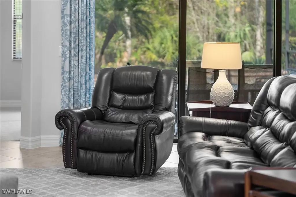 12614 Fenhurst Way Naples FL 34120