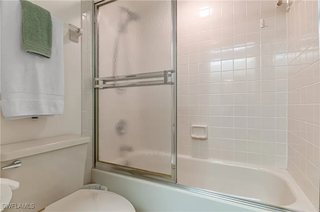 13246 Sherburne Circle Bonita Springs FL 34135