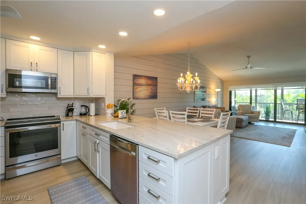 5733 Deauville Circle Naples FL 34112