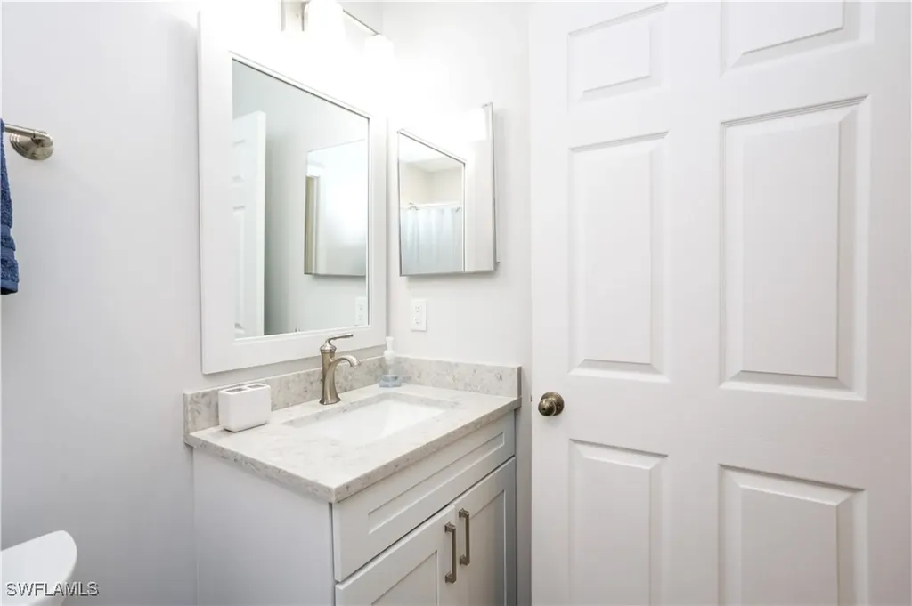 5733 Deauville Circle Naples FL 34112