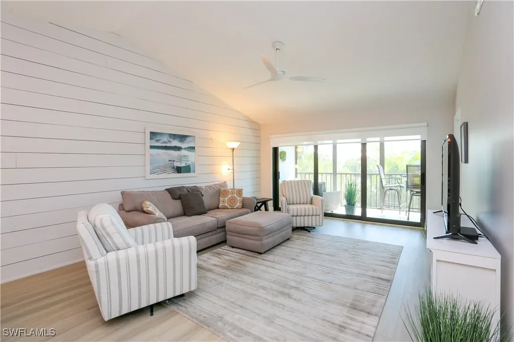 5733 Deauville Circle Naples FL 34112