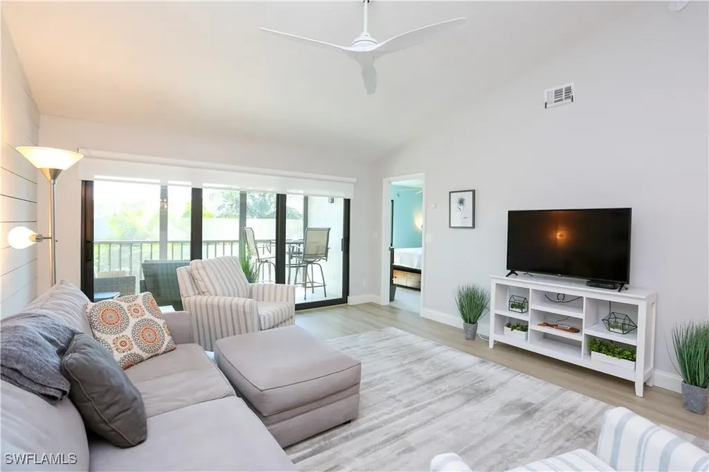 5733 Deauville Circle Naples FL 34112