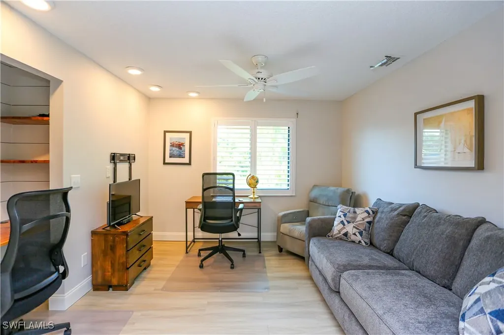5733 Deauville Circle Naples FL 34112
