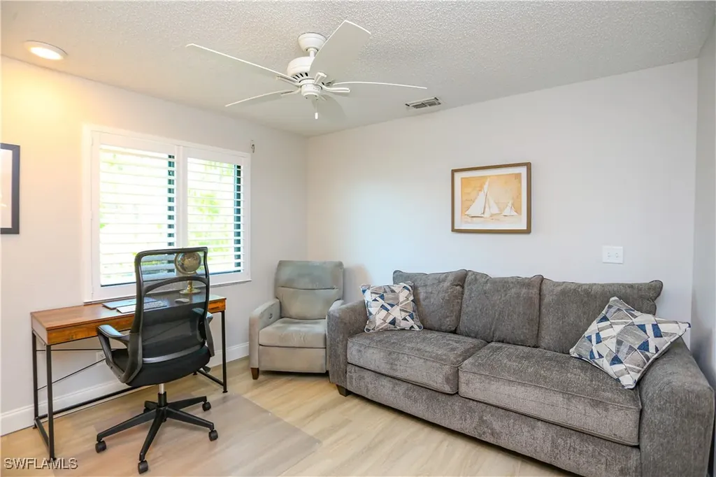 5733 Deauville Circle Naples FL 34112