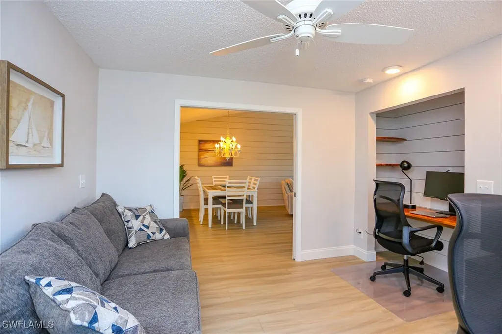 5733 Deauville Circle Naples FL 34112