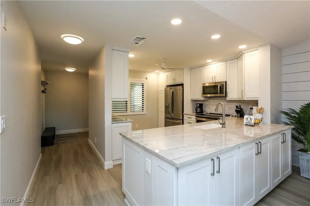 5733 Deauville Circle Naples FL 34112