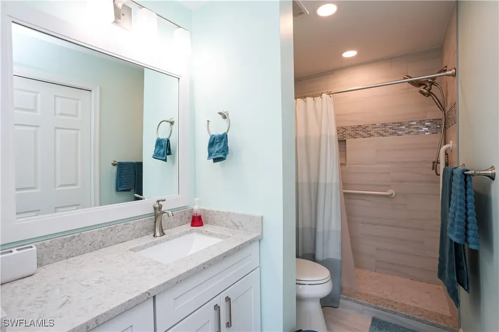 5733 Deauville Circle Naples FL 34112