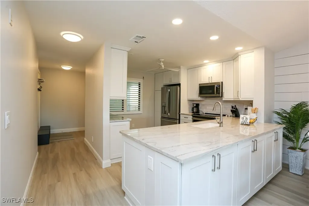 5733 Deauville Circle Naples FL 34112